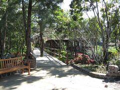 １１時２０分。
昼食をとるため、ポッパ・マウウテン・リゾートヘ。