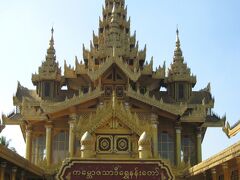 １３時５０分
王宮発掘現場と博物館