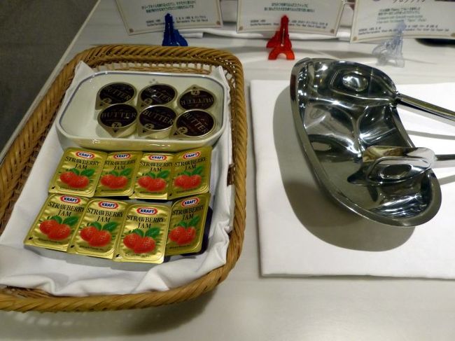 ジャム　<br /><br />バター