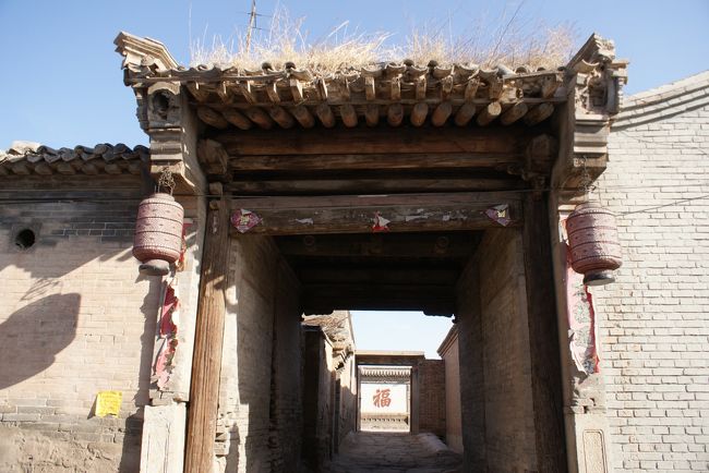 入ってみたい気持ちを抑えて、抑えて…<br />