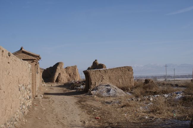 こんな感じです。<br />ここでも城門の上に上がれないようですが、人が来たので聞いて見ました。<br />すると門をくぐって外側からなら上がれるとのこと<br />