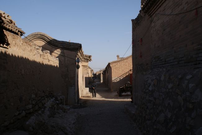 また、城壁内に戻って…<br />