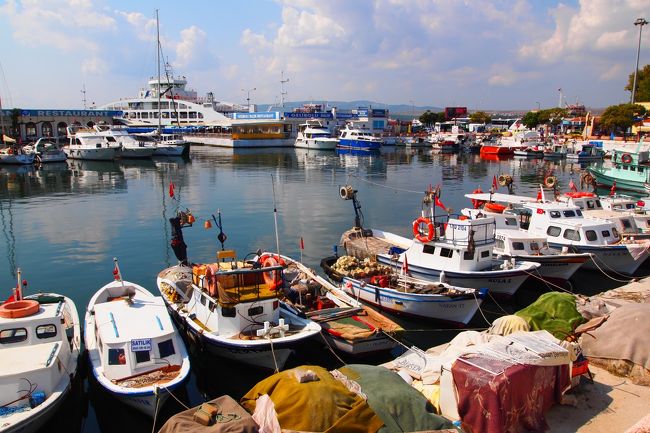 ヨーロッパサイドからアジアサイドに渡るために<br />ゲリブルから船に乗ります♡