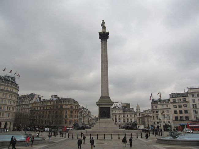 目の前のトラファルガー広場