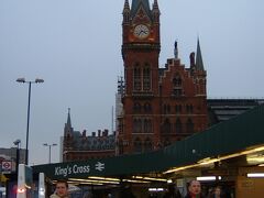 King's Cross駅
映画ハリーポッターの中にでてくる駅