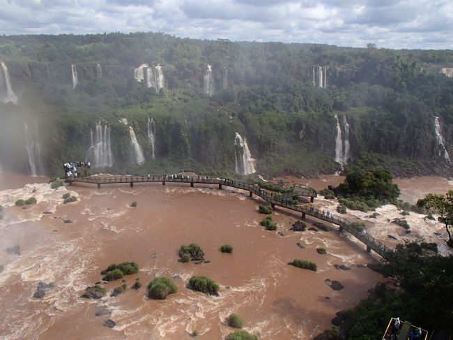 上からみた、展望橋。