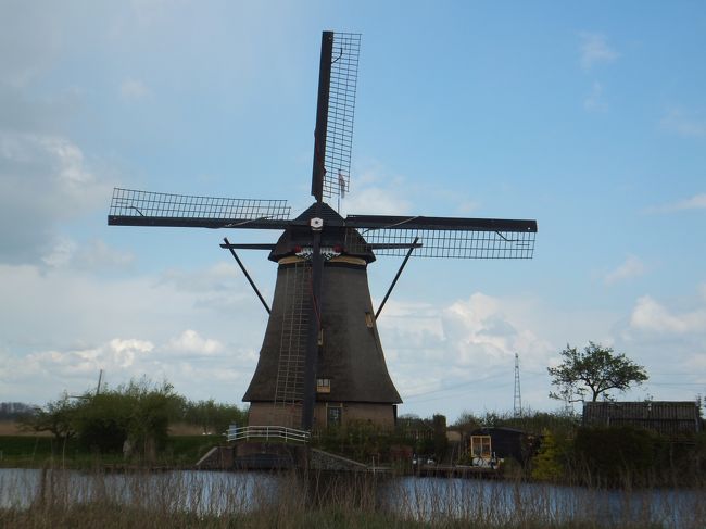 オランダと言えば、風車でしょ。<br />