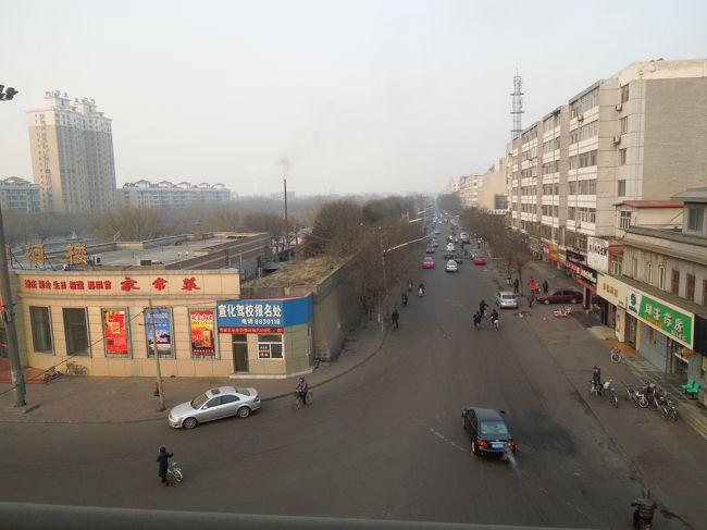 西側。<br />低いけど城壁が残ってます。<br />