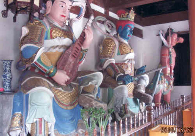 四天王殿<br /><br />