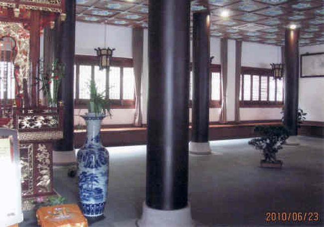 禅道場の内部<br />