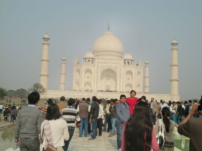 記念撮影する人だらけ。