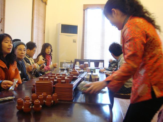 中国と言えば、お茶。お茶の種類によって、効能が色々あると言う説明を受けてきました。