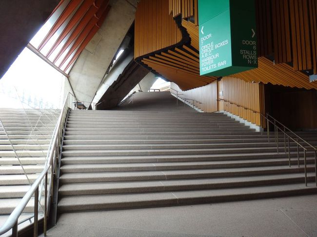 屋根と内部は接合されていない作りらしい。