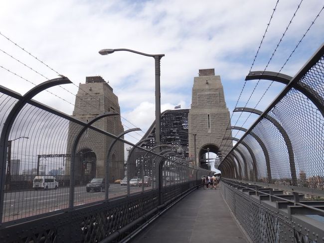 フェンスが厳重。当たり前かｗ