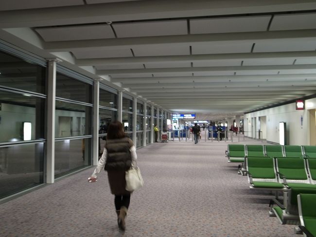 香港には午後６時３０分に到着。