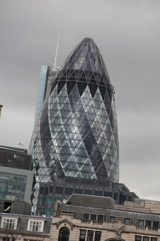 最近できたみたいですねー。旅行の直後ぐらいに、名探偵○ナンのロンドン編で出てきて、いつも以上に楽しめました。