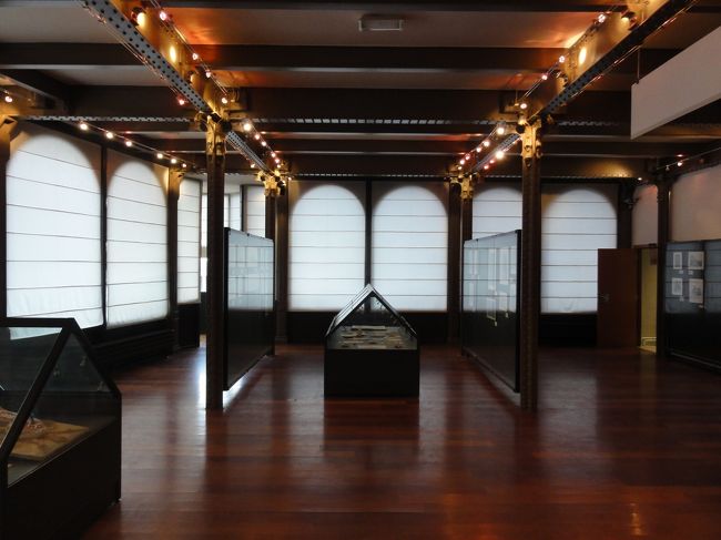 最上階から降っていきます。