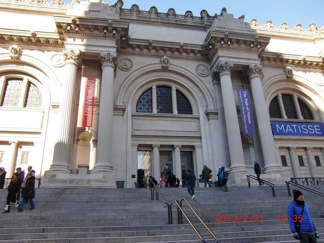 そのあとは5Aveまで出てバスでメトロポリタン美術館ー( ^ω^ )<br />工事してたのがちょっと残念(u_u)<br />ゴシップガールアングルは出来ませんでした