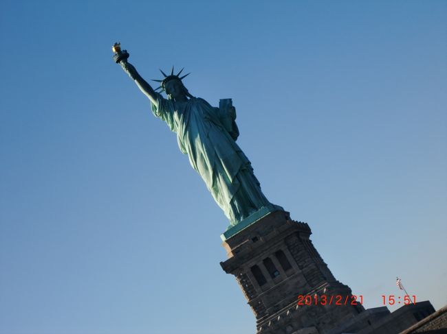 来ました！自由の女神( ^ω^ )<br />さっきの怖かった出来事もちょっとは吹き飛ぶ( ^ω^ )笑