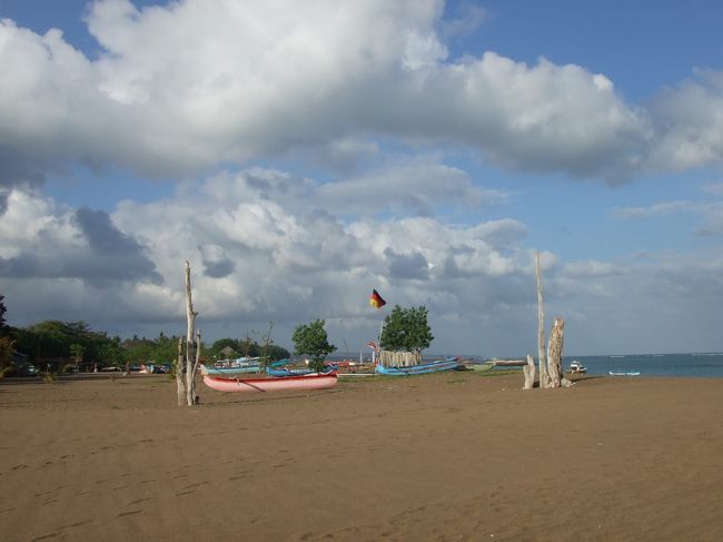 レストランの目の前はビーチ\(^o^)／