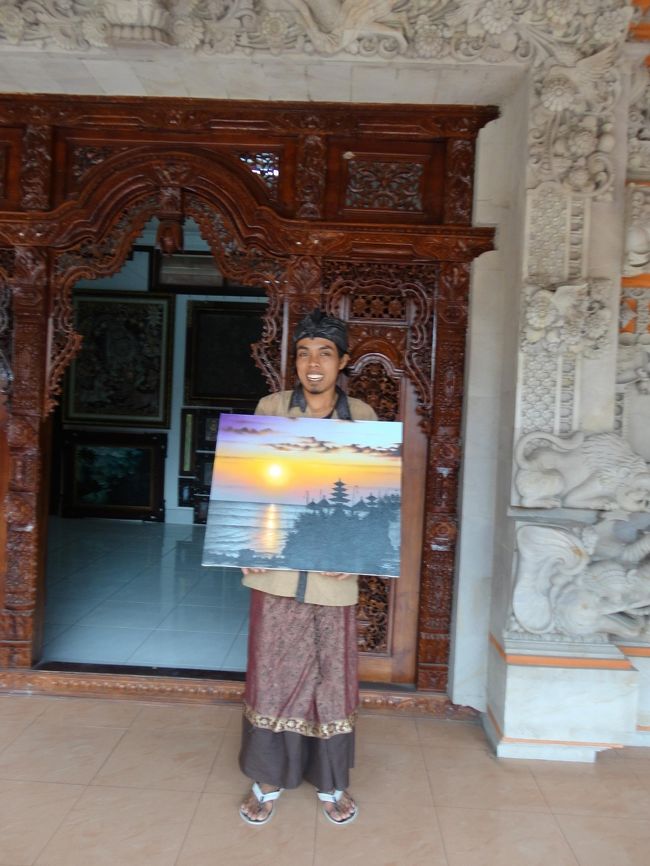 このお兄さんが描いた絵を購入(*´▽｀*)