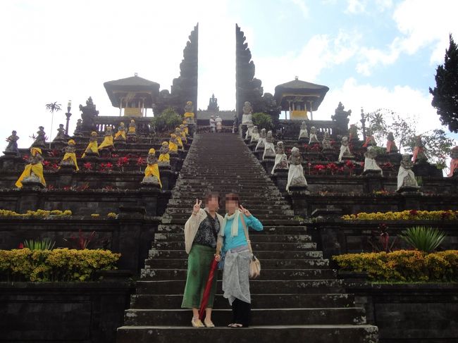 そして、パワースポットと言われるバリで一番大きな寺院ブサキ寺院へヽ(・∀・)ノ