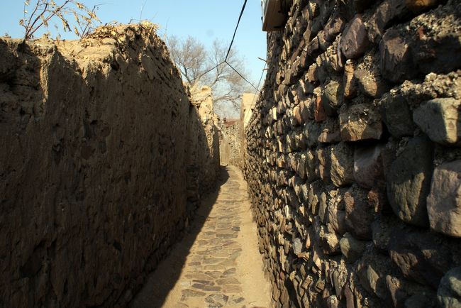 そしてまた、壁<br />