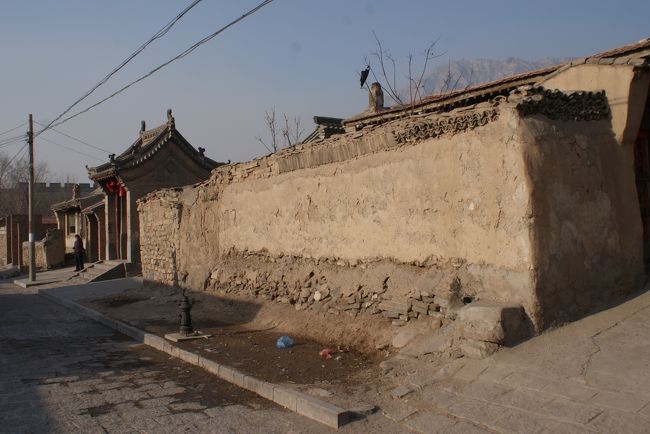 さらに大通りをブラブラ歩きます。<br />