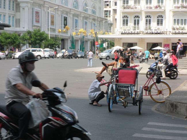 シクロのおっちゃん。どこにでもいる。客引きするが、バイクほどうざくはない。