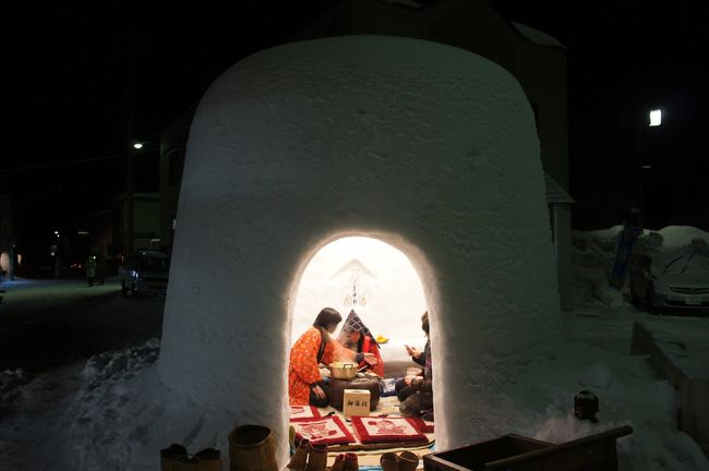 横手雪まつりは かまくら と ぼんでん 一日目 動のぼんでんと静のかまくらの意外で豊かな組み合わせです 横手 秋田県 の旅行記 ブログ By たびたびさん フォートラベル