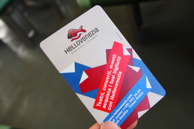 この日は午前中ブラーノ島へ足を伸ばします。<br /><br />ベネツィアの水上バス、ヴァポレット24時間チケットを購入！<br />実際、無くても乗車できた。。？笑<br />Fte Noveという乗り場から行きます。