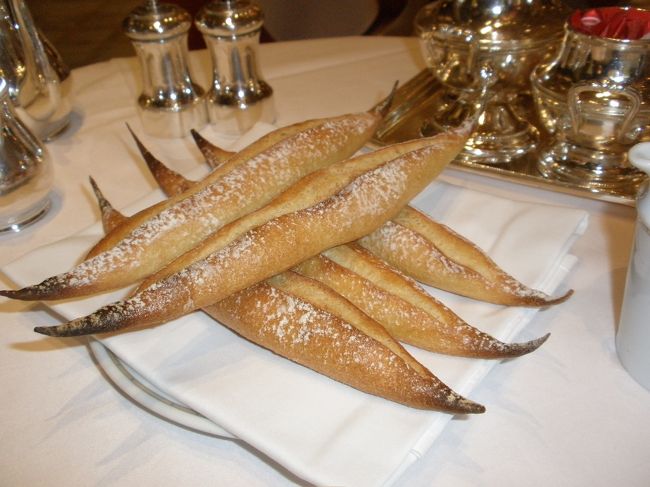 フランスホテルの朝食シリーズ 15 パリ アテネプラザ アランデュカスの朝食13年版 パリ フランス の旅行記 ブログ By ママchevalさん フォートラベル フランスホテルの朝食シリーズ 15 パリ アテネプラザ アランデュカスの朝食13年版 パリ フランス の旅行記 ブログ By ママchevalさん フォートラベル