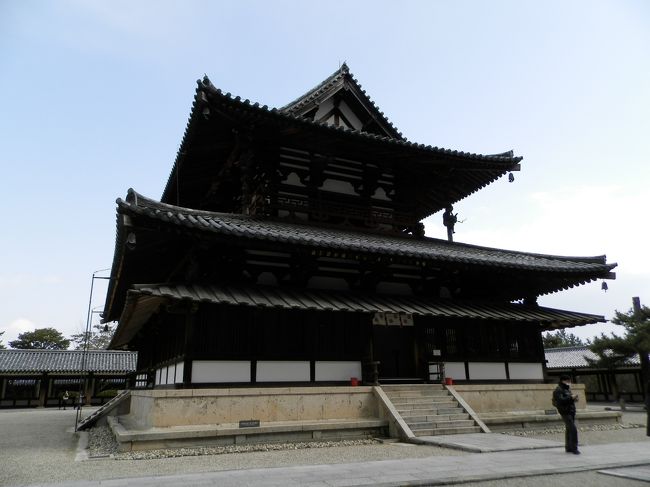 歴史的建造物の撮影に<br />命をかけるの！！<br />グッドですねぇ〜