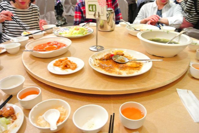 ツアーに付いてた食事。<br /><br />九分のレストランで。