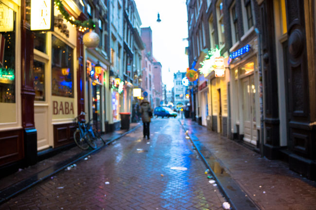 昨日の夜はあんなに人であふれていましたが。。