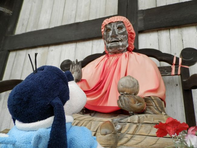 仕方ないの。<br />こちらのミイラ大仏様にお願いするの。