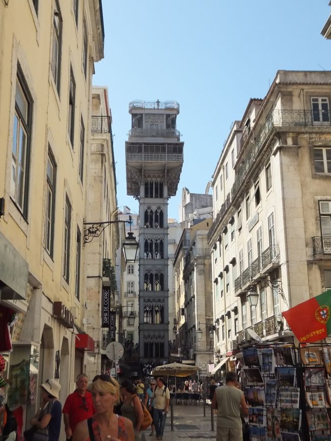 再び、エレベーターで下に降りました。