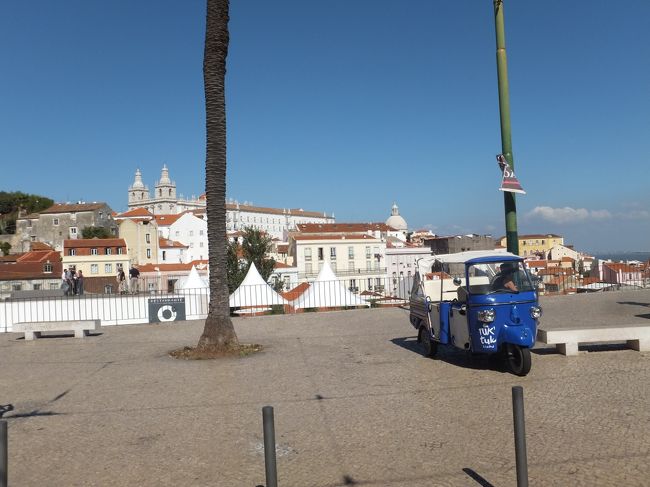 ポルタル・ド・ソル広場<br />ここではしばらく止まっていました。