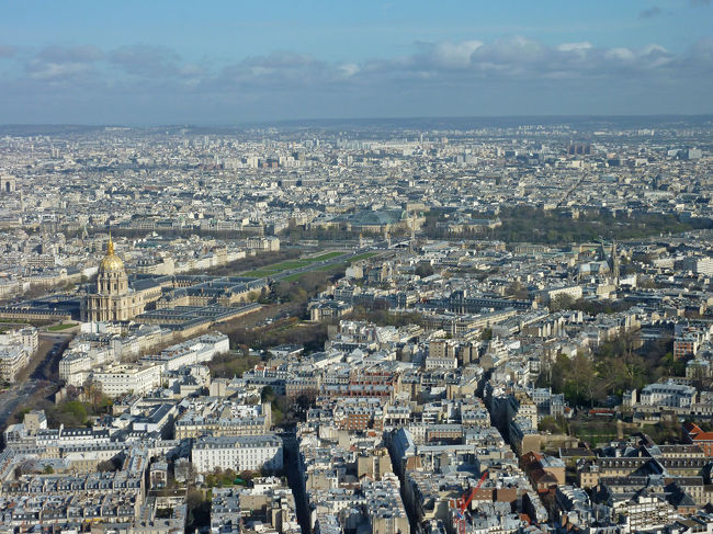 アンヴァリッド方面。