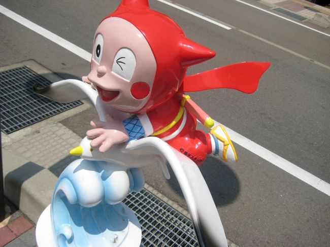 えっと、、名前がでてこない(汗)<br />誰だっけ？？