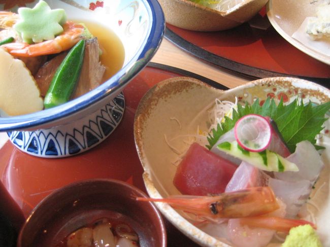 と、期待していなかったのですが…<br /><br />さすが氷見！！刺身うまっ！！<br />これがキトキトの魚ってやつですか！<br /><br />キトキト＝ピチピチ(新鮮)<br />氷見弁らしいです。<br />当たり前ですが、地元のスーパーで買うお刺身とは雲泥の差です。<br />というか比べたら失礼！<br />