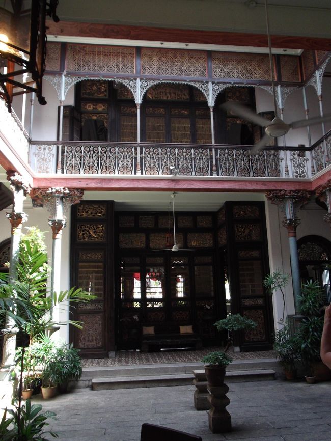 。。でも、さすが世界遺産。建物の中は見ごたえがありました。