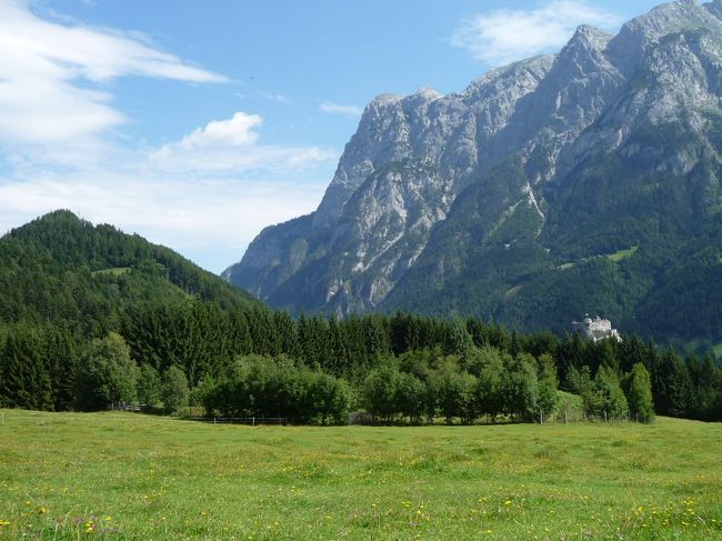 0:56:48<br />マリアがギターを抱えて♯ドレミの歌に入る導入部<br />さあみんなこっちに来て。<br />All right everybody．Over here<br /><br />2008/07/10