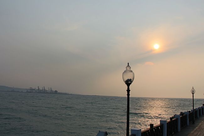 【3日目】淡水<br /><br /><br />漁人碼頭での夕景<br /><br /><br />金曜ロードショーっぽい