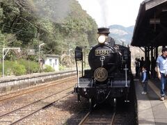 白石駅に到着