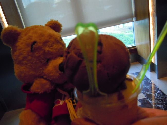 “たべるー！ぷーたんもたべるーー！！”<br /><br />あーあーあー！！ホッペに付いちゃう！！