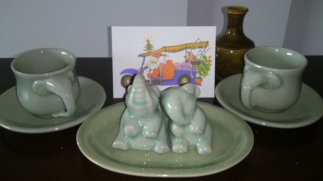 セランドン焼き！！<br />可愛い☆☆☆<br /><br />コーヒーカップは持ち手が象さん☆<br />アウトレット品だったけど　問題なし！