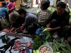 オールドマーケットを散策して…