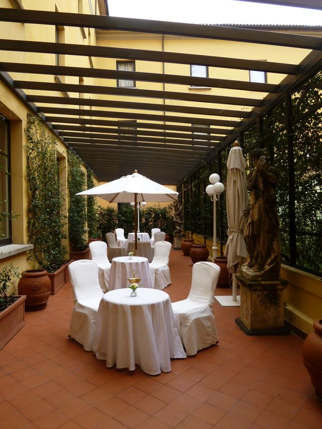 「Grand Hotel Majestic gia Beglioni」のロビーへホテル探検♪