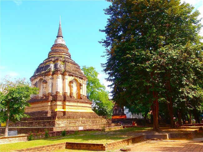 ドイステープもいいけどやたら人が多くて・・ここは落ち着くな・・